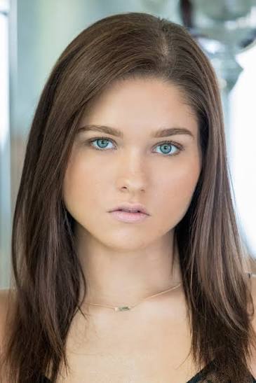 Zoe Bloom
